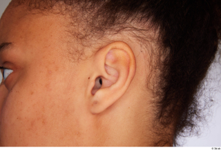 Umaira ear 0001.jpg